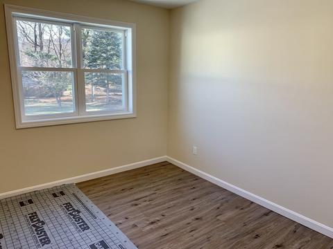 13 Pine St, Easthampton, MA 01027 photo 16