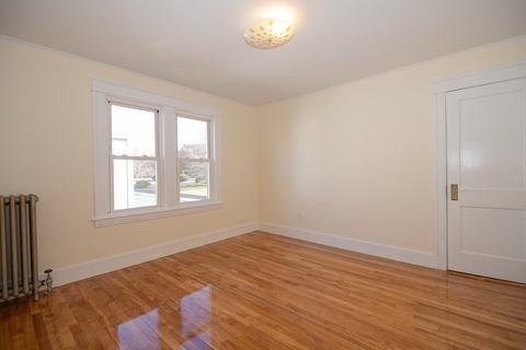 224 Providence St, Worcester, MA 01607 photo 17