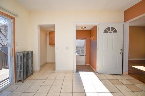 59 Terrence St, Springfield, MA 01109 photo 11