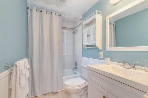 57 Westside Dr, Exeter, NH 03833 photo 17