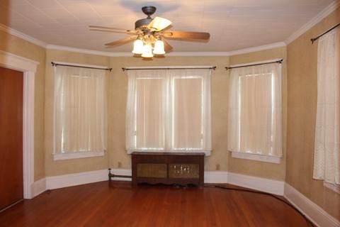 33 Warner St, Springfield, MA 01108 photo 8