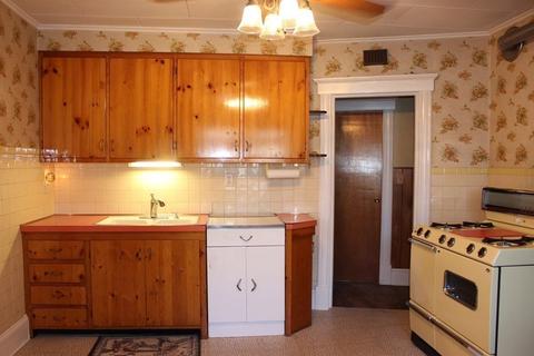 33 Warner St, Springfield, MA 01108 photo 4