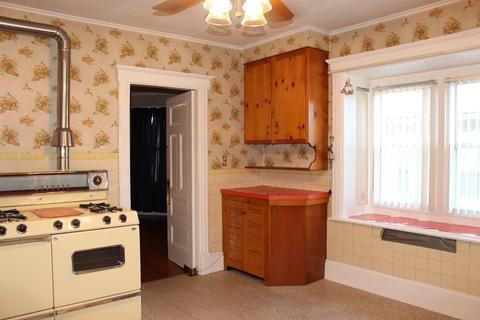 33 Warner St, Springfield, MA 01108 photo 3