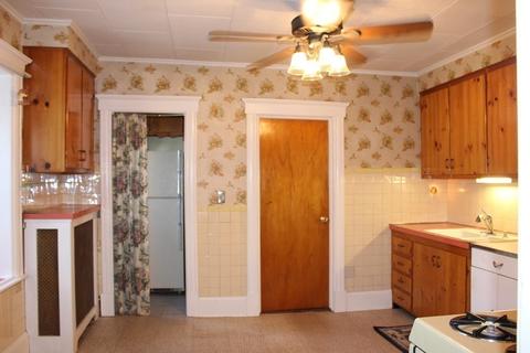 33 Warner St, Springfield, MA 01108 photo 6