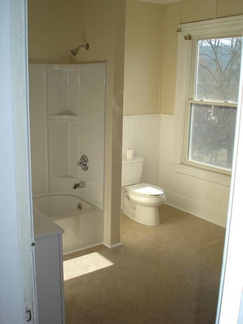 42 W Main St, Ware, MA 01082 photo 8