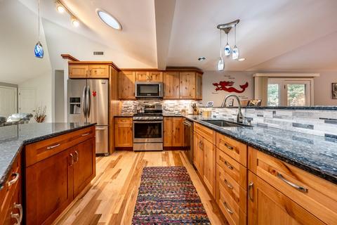 46 Tanglewood Dr, Barnstable, MA 02655 photo 4