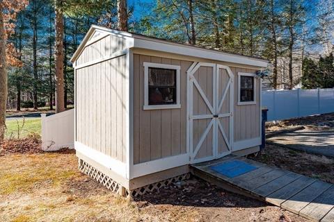 211 Hampton Rd, Sharon, MA 02067 photo 27