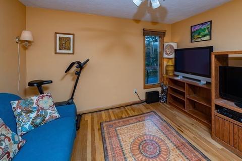 211 Hampton Rd, Sharon, MA 02067 photo 20