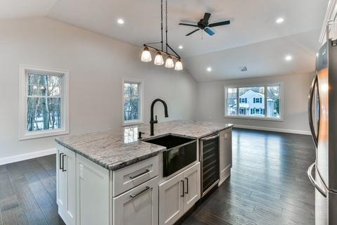 68 Ray St, Webster, MA 01570 photo 9