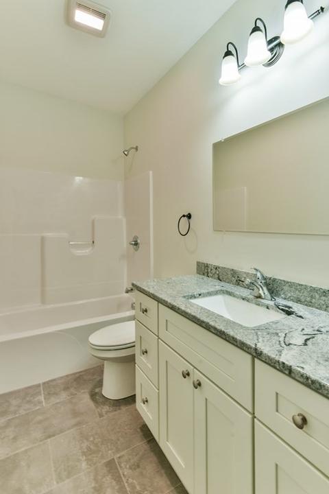 68 Ray St, Webster, MA 01570 photo 29