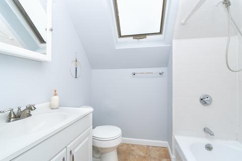 14 Ellington Rd #3, Somerville, MA 02144 photo 11