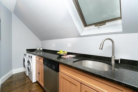 14 Ellington Rd #3, Somerville, MA 02144 photo 9