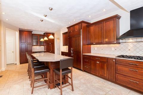4 Emily Ln, Danvers, MA 01923 photo 8