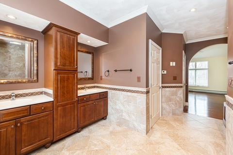 4 Emily Ln, Danvers, MA 01923 photo 19