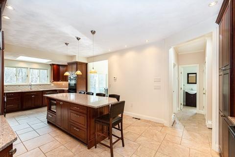 4 Emily Ln, Danvers, MA 01923 photo 12
