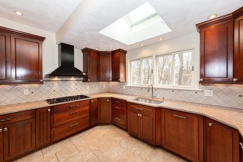 4 Emily Ln, Danvers, MA 01923 photo 7