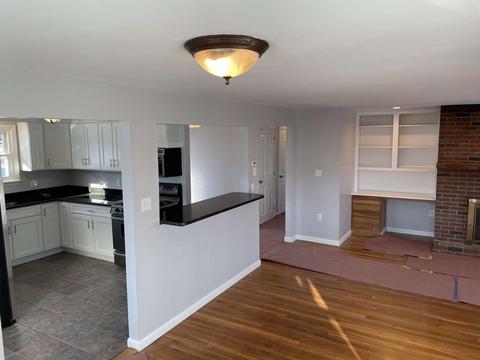 74 Cliffside Rd, Lowell, MA 01852 photo 4