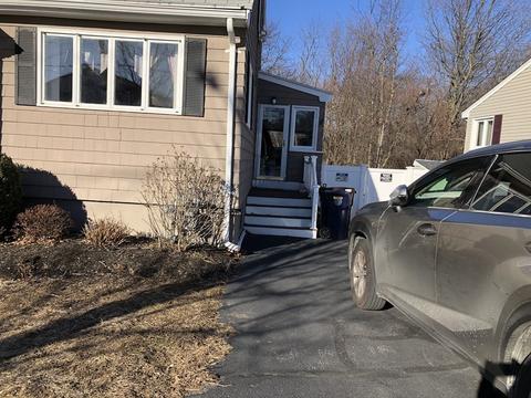 158 Grover St, Everett, MA 02149 photo 3