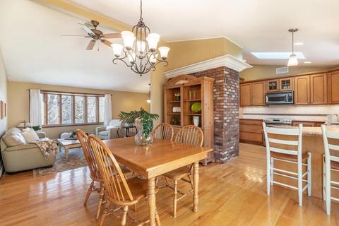49 Riverside Dr, Reading, MA 01867 photo 12