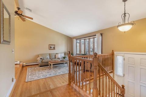 49 Riverside Dr, Reading, MA 01867 photo 6