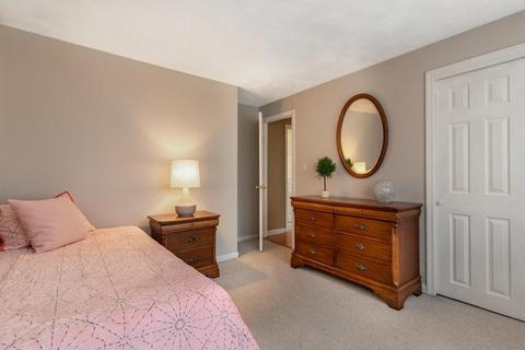 49 Riverside Dr, Reading, MA 01867 photo 27