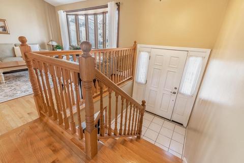 49 Riverside Dr, Reading, MA 01867 photo 5