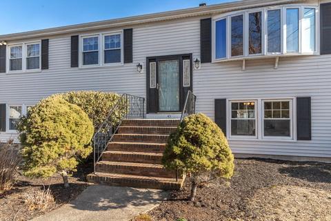 49 Riverside Dr, Reading, MA 01867 photo 4
