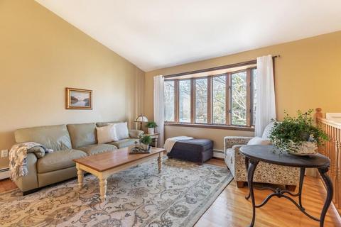 49 Riverside Dr, Reading, MA 01867 photo 8