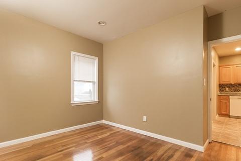 693 Walnut St, Fall River, MA 02720 photo 29