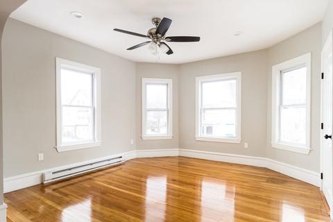 693 Walnut St, Fall River, MA 02720 photo 11