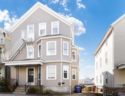 693 Walnut St, Fall River, MA 02720 photo 2