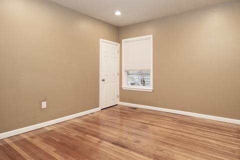 693 Walnut St, Fall River, MA 02720 photo 30