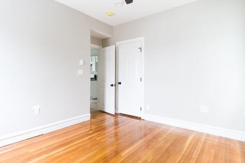 693 Walnut St, Fall River, MA 02720 photo 16