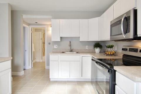 47 Dickinson St, Springfield, MA 01108 photo 9