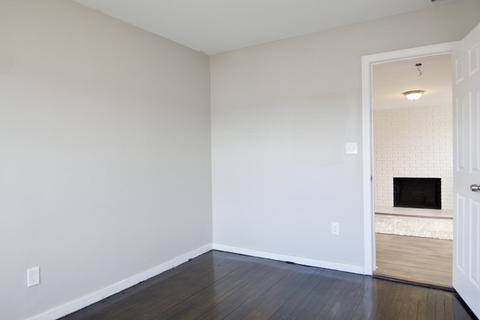 47 Dickinson St, Springfield, MA 01108 photo 27