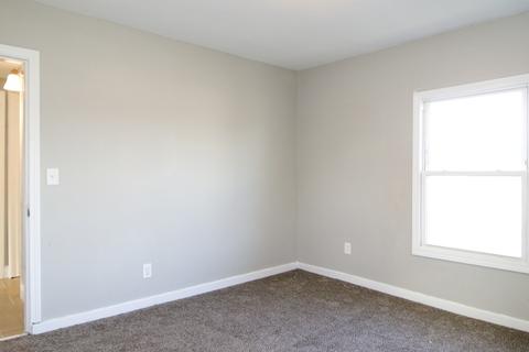 47 Dickinson St, Springfield, MA 01108 photo 24