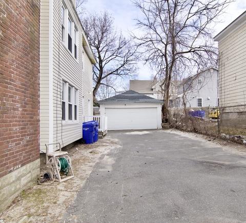 47 Dickinson St, Springfield, MA 01108 photo 4