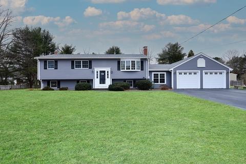 67 Sequoya Ln, Hanover, MA 02339 photo 1