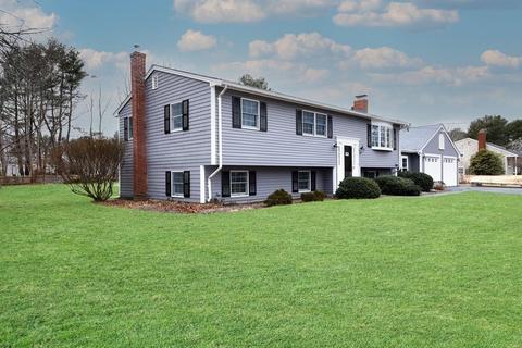 67 Sequoya Ln, Hanover, MA 02339 photo 3