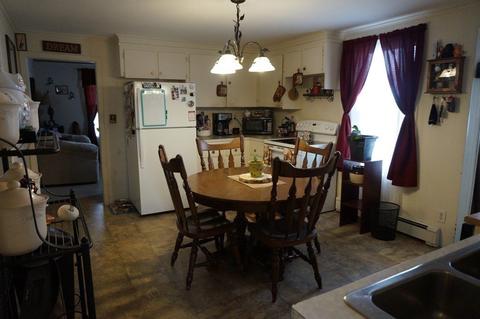 1805 Mendon Rd, Woonsocket, RI 02895 photo 5
