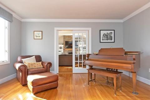 18 Jarvis Ave, Hingham, MA 02043 photo 10