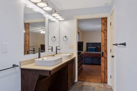 377 Spring St, Athol, MA 01331 photo 30