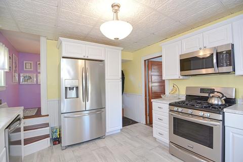 46 Frost St, Fall River, MA 02721 photo 10