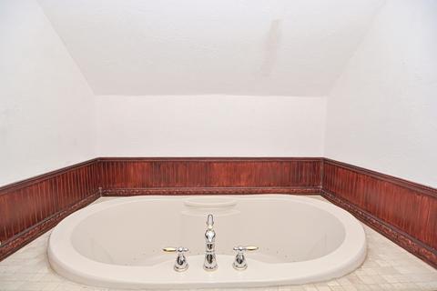 46 Frost St, Fall River, MA 02721 photo 15