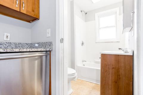 162 Cottage St, Everett, MA 02149 photo 3