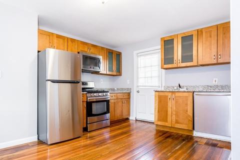 162 Cottage St, Everett, MA 02149 photo 1