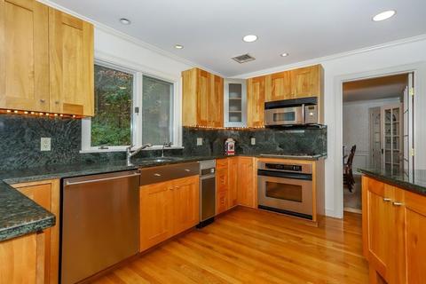 160 High St, Canton, MA 02021 photo 5