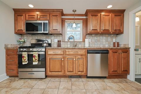 96 Summer St, Franklin, MA 02038 photo 7