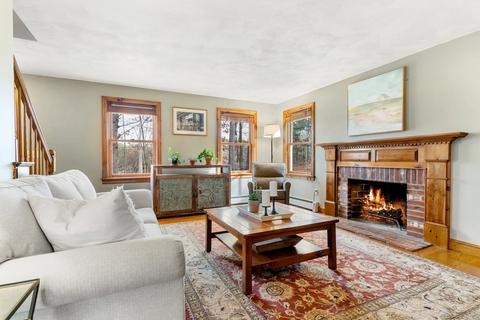 94 Brook St, Dunstable, MA 01827 photo 12