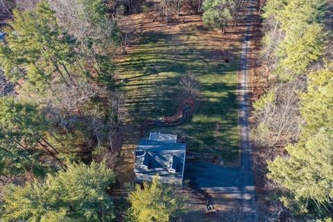 94 Brook St, Dunstable, MA 01827 photo 2